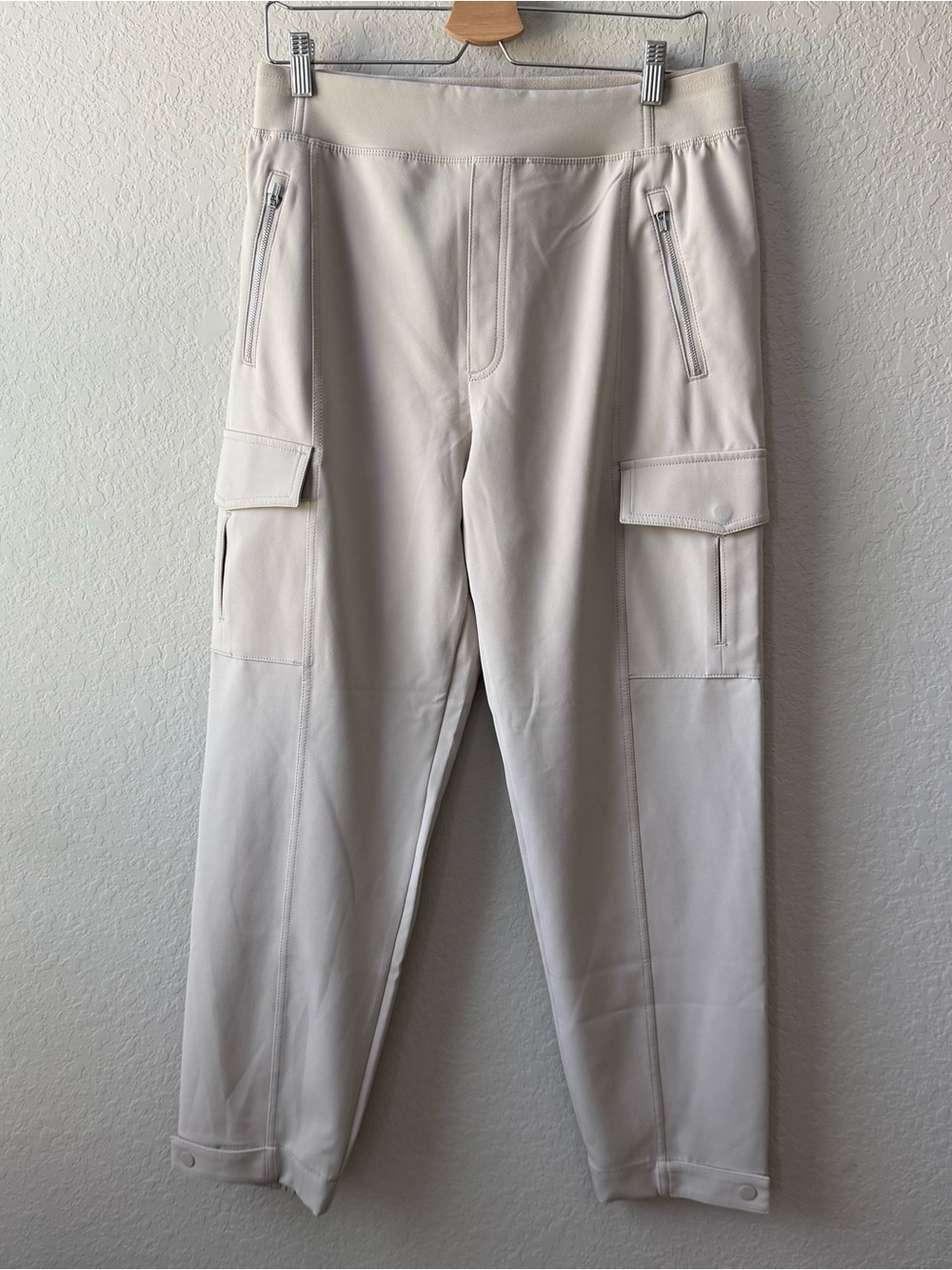 Athleta Endless High Rise Cargo Pant - Picture 1 of 4
